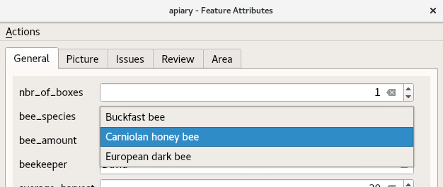 QGIS value relation widget showing bee species values in English