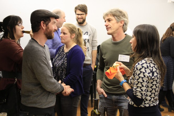 Attendees networking at GeoBeer #26 in Bern, photo 5