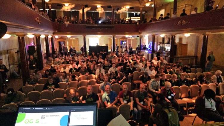 Conference attendees during a QGIS User Conference session